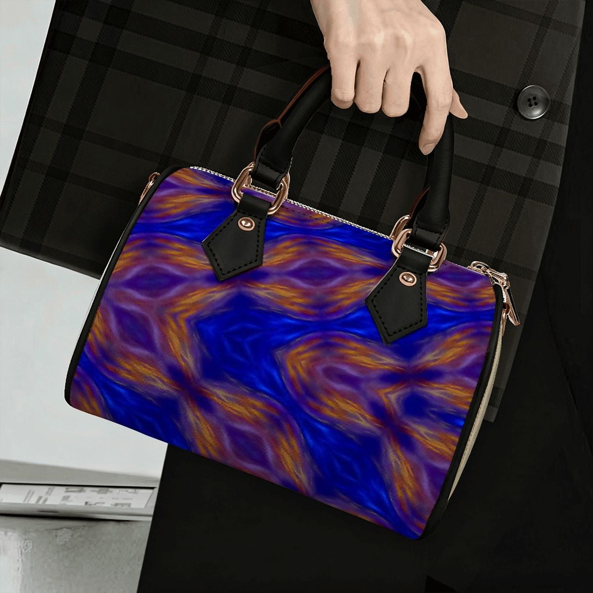 PU Leather Barrel Bag Waterproof Crossbody Handbag Blazen Revo design