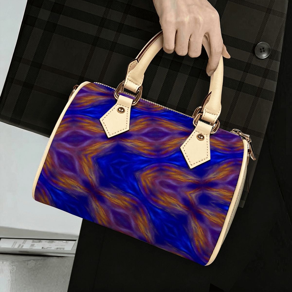 PU Leather Barrel Bag Waterproof Crossbody Handbag Blazen Revo design